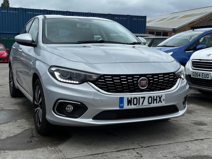 Fiat Tipo 1.6 MultiJetII Lounge Euro 6 (s/s) 5dr