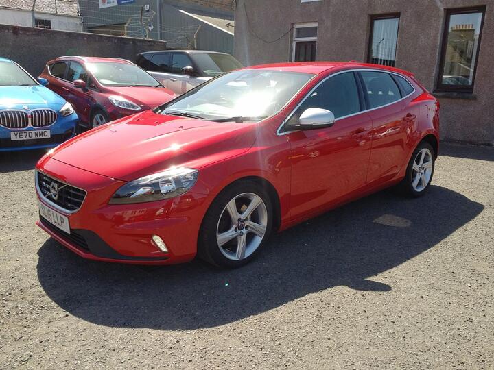Volvo V40 2.0 D2 R-Design Euro 6 (s/s) 5dr