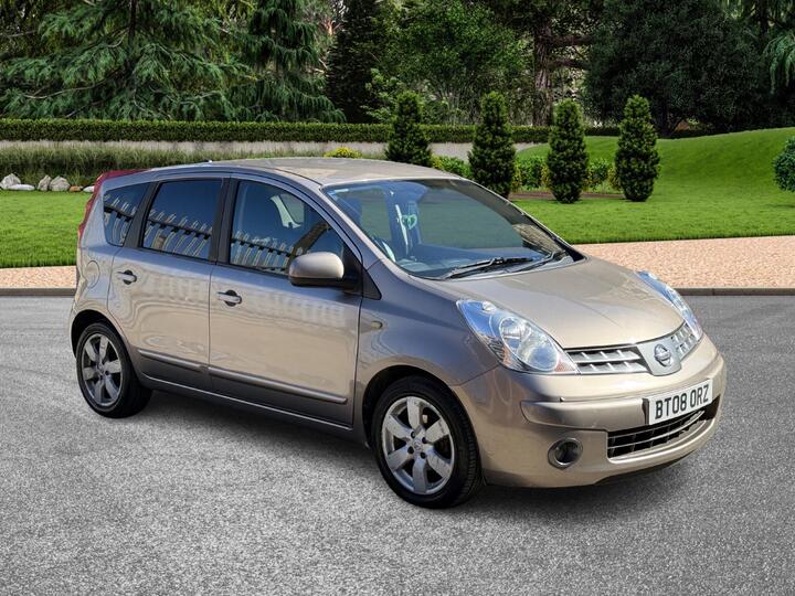 Nissan Note 1.6 16V Tekna Auto Euro 4 5dr
