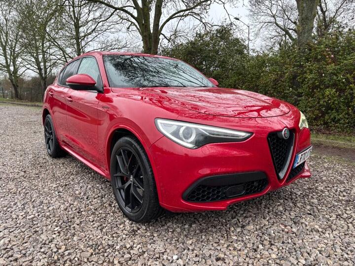 Alfa Romeo STELVIO 2.0T Veloce Auto Q4 AWD Euro 6 (s/s) 5dr