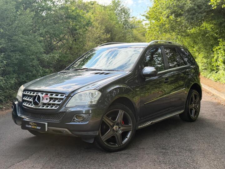 Mercedes-Benz M Class 3.0 ML300 CDI V6 BlueEfficiency Sport Tiptronic 4WD Euro 5 5dr