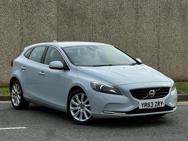 Volvo V40 1.6 D2 SE Lux Nav Euro 5 (s/s) 5dr