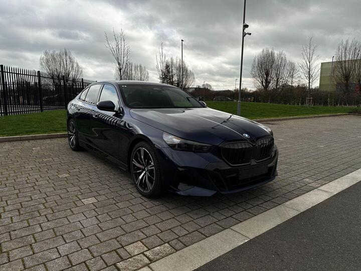 BMW 5 Series 2.0 530e 22.1kWh M Sport Pro Steptronic Euro 6 (s/s) 4dr