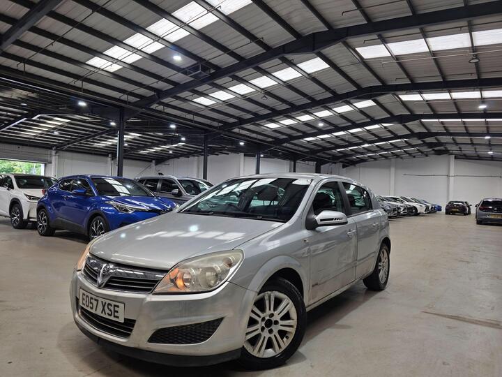 Vauxhall Astra 1.6i 16v Elite 5dr