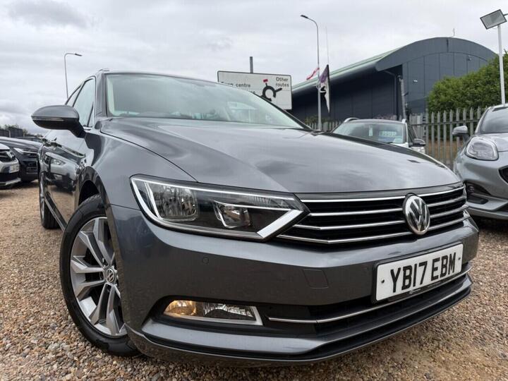 Volkswagen PASSAT 1.6 TDI SE Business DSG Euro 6 (s/s) 5dr
