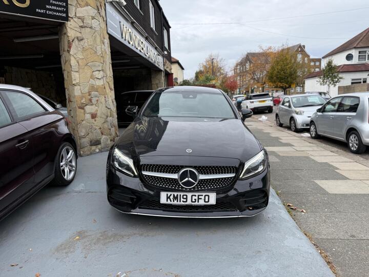 Mercedes-Benz C Class 2.0 C300d AMG Line (Premium) G-Tronic+ Euro 6 (s/s) 2dr Mercedes-Benz C Class 2.0 C300d AMG Line (Premium) G-Tronic+ Euro 6 (s/s) 2dr