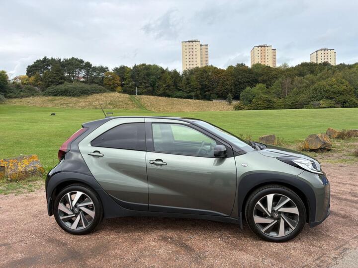 Toyota Aygo X 1.0 VVT-i Exclusive Euro 6 (s/s) 5dr