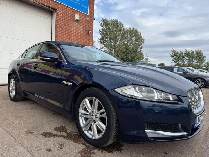 Jaguar XF 3.0d V6 Luxury Auto Euro 5 (s/s) 4dr