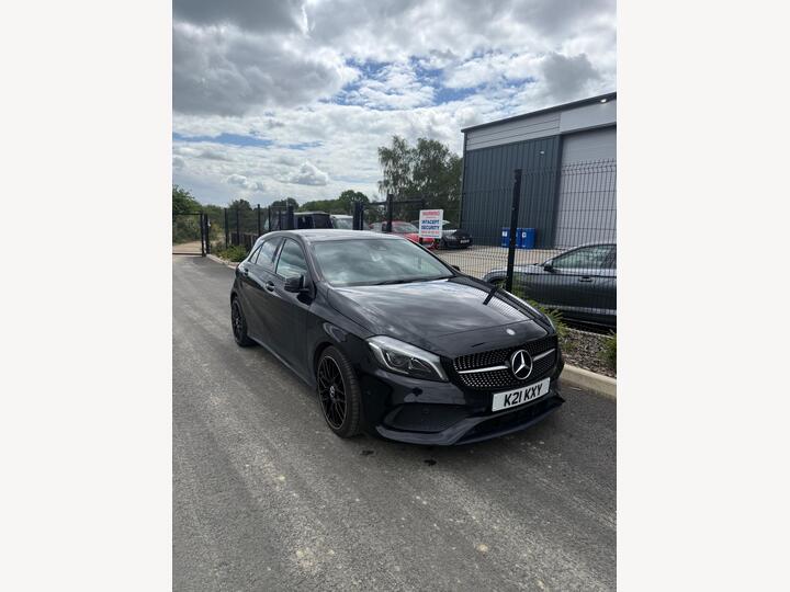 Mercedes-Benz A Class 2.1 A200d AMG Line (Premium) 7G-DCT Euro 6 (s/s) 5dr
