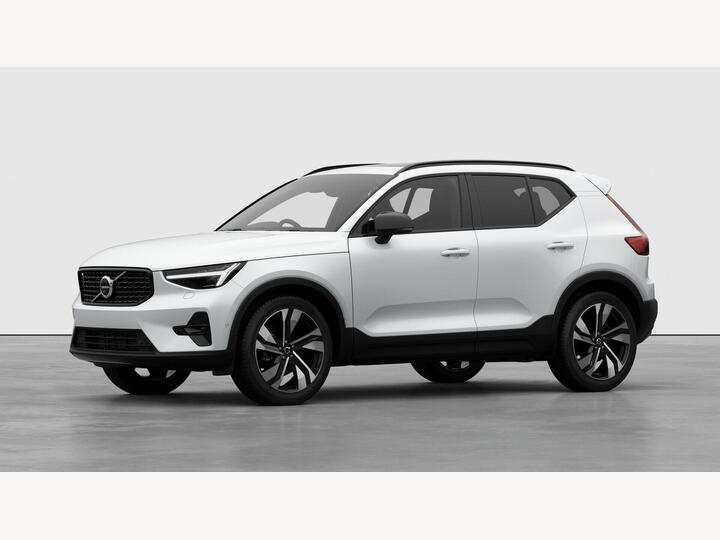 Volvo XC40 2.0 B4 MHEV Ultra Dark DCT Auto Euro 6 (s/s) 5dr