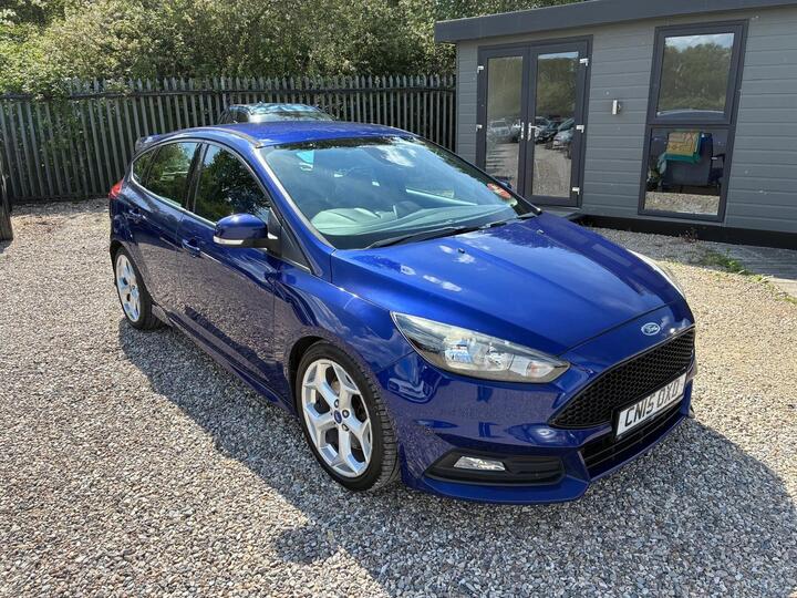 Ford Focus 2.0 TDCi ST-2 Euro 6 (s/s) 5dr
