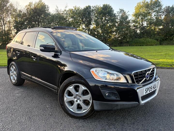 Volvo XC60 2.4 D5 SE Lux Geartronic AWD Euro 4 5dr