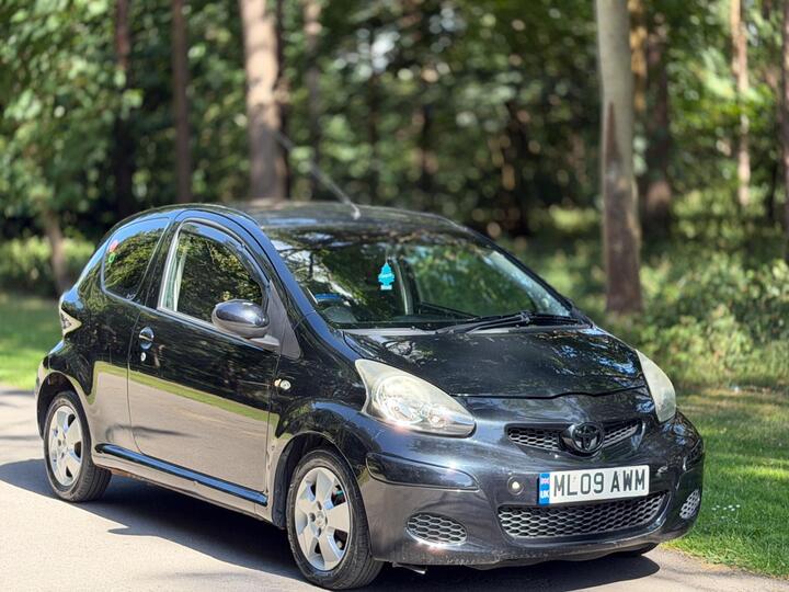 Toyota AYGO 1.0 VVT-i Black Euro 4 3dr (AC)