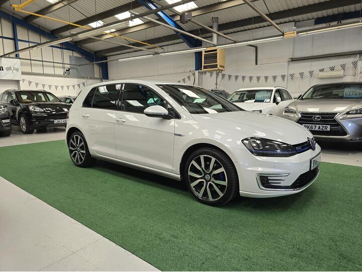 Volkswagen Golf 1.4 TSI GTE Nav DSG Euro 6 (s/s) 5dr