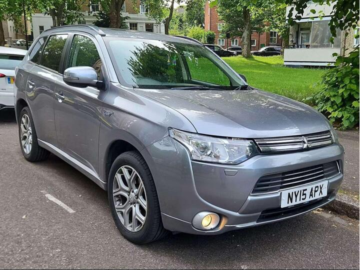 Mitsubishi OUTLANDER 2.0h 12kWh GX4h CVT 4WD Euro 5 (s/s) 5dr