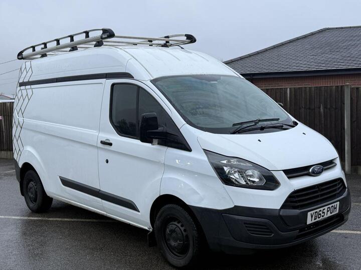 Ford TRANSIT CUSTOM 2.2 TDCi 290 Panel Van 5dr Diesel Manual L2 H1 (186 G/km, 98 Bhp)