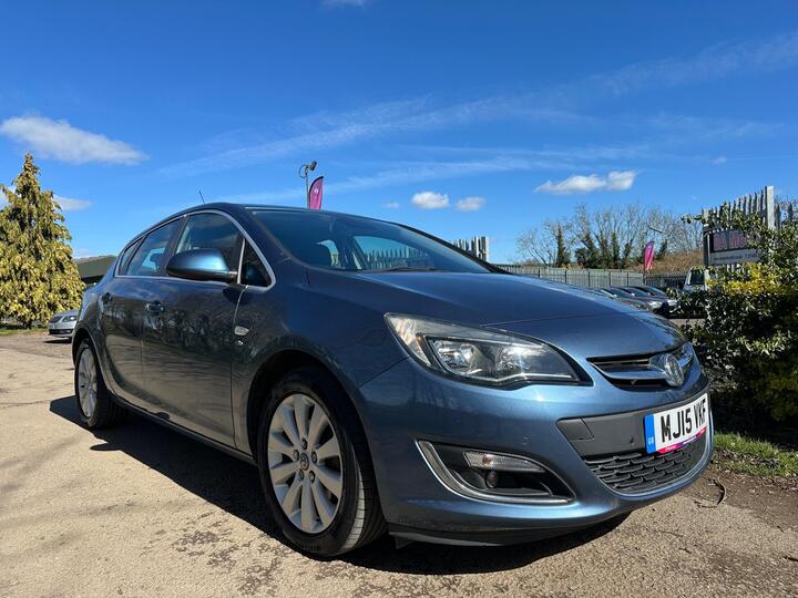 Vauxhall Astra 2.0 CDTi EcoFLEX Elite Euro 5 (s/s) 5dr