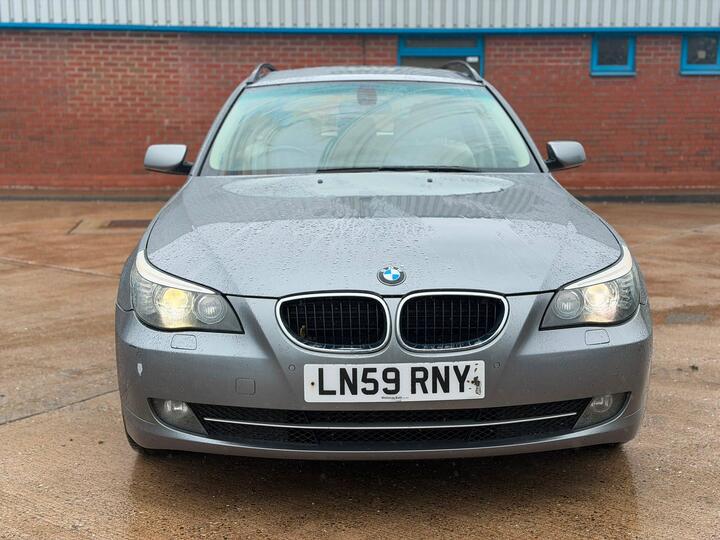 BMW 5 Series 2.0 520d SE Business Edition Touring Steptronic Euro 4 5dr