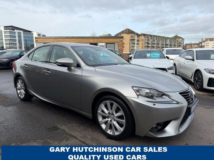 Lexus IS 2.5 300h Executive Edition E-CVT Euro 6 (s/s) 4dr
