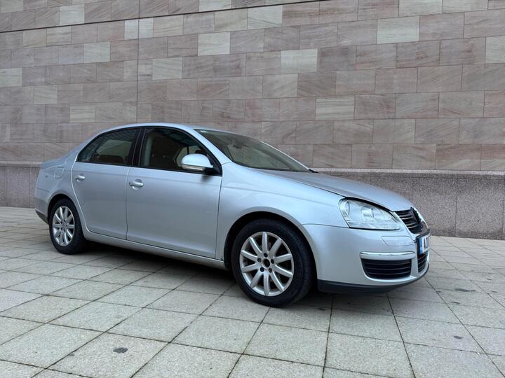 Volkswagen Jetta 1.4 TSI S Euro 4 4dr