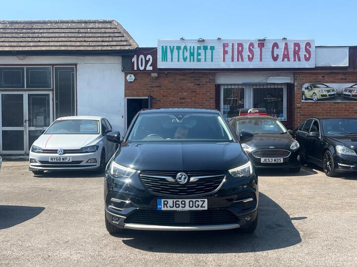 Vauxhall Grandland X 1.2 Turbo SRi Nav Euro 6 (s/s) 5dr