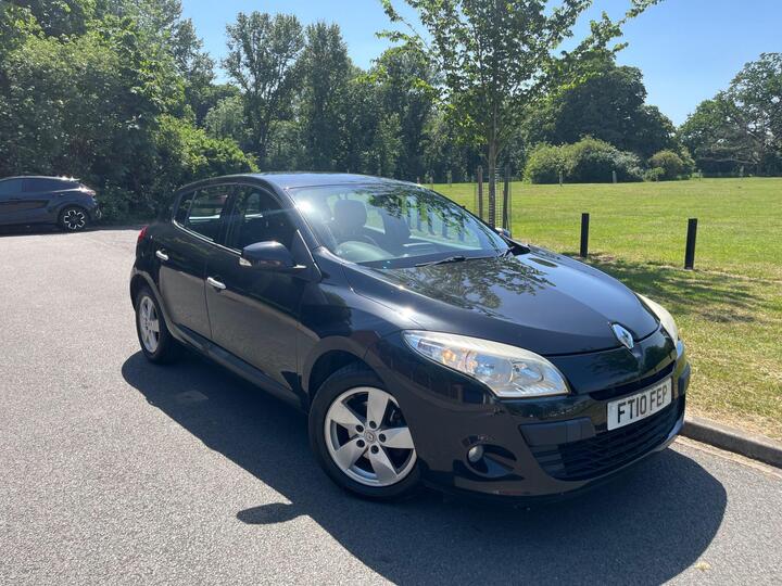 Renault Megane 1.4 TCe Dynamique TomTom Euro 5 5dr Renault Megane 1.4 TCe Dynamique TomTom Euro 5 5dr