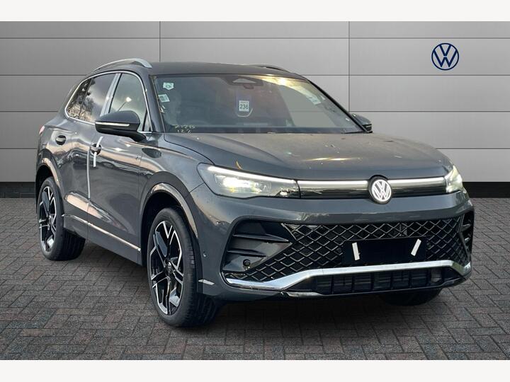 Volkswagen Tiguan 2.0 TDI R-Line DSG Euro 6 (s/s) 5dr
