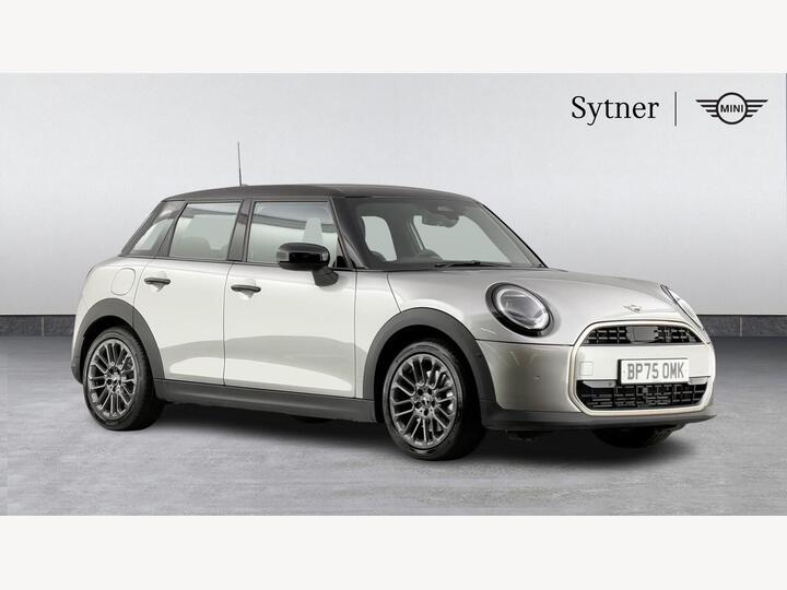 MINI Hatch 1.5C Exclusive Steptronic Euro 6 (s/s) 5dr