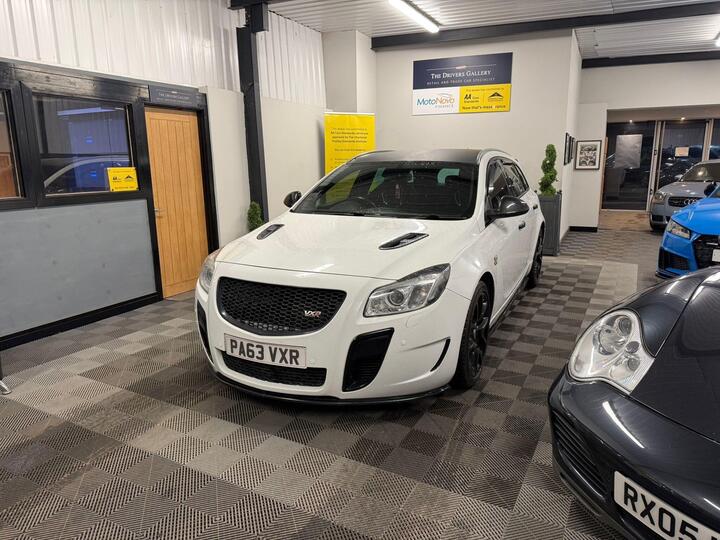 Vauxhall Insignia 2.8T V6 VXR SuperSport Nav Sports Tourer 4WD Euro 5 5dr