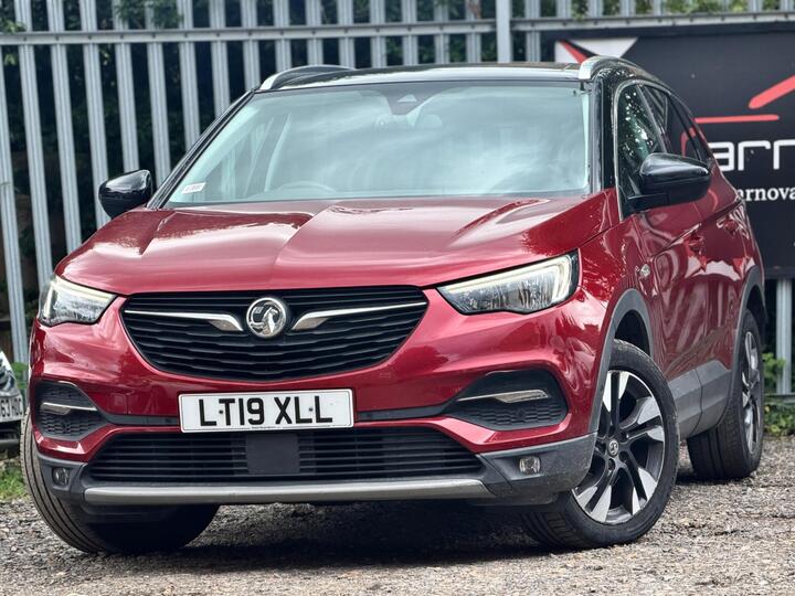 Vauxhall Grandland X 1.2 Turbo Sport Nav Auto Euro 6 (s/s) 5dr