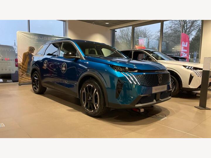 Peugeot E-5008 73kWh Allure Auto 5dr