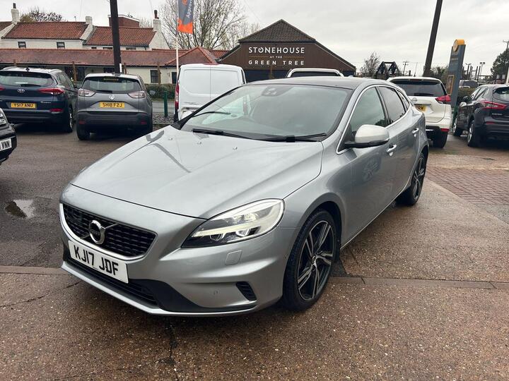 Volvo V40 1.5 T2 R-Design Pro Auto Euro 6 (s/s) 5dr