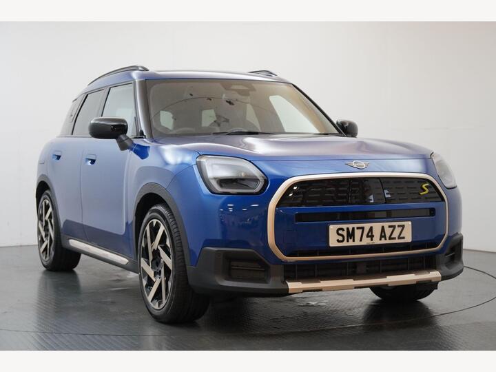 MINI Countryman SE 66.5kWh Exclusive Auto ALL4 5dr MINI Countryman SE 66.5kWh Exclusive Auto ALL4 5dr