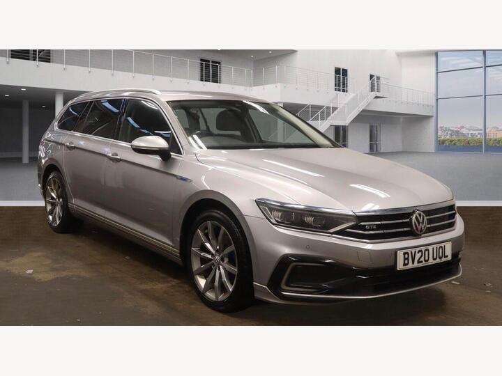 Volkswagen Passat 1.4 TSI 13kWh GTE Advance DSG Euro 6 (s/s) 5dr Volkswagen Passat 1.4 TSI 13kWh GTE Advance DSG Euro 6 (s/s) 5dr