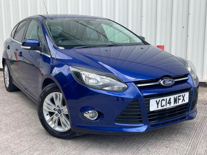 Ford Focus 1.0T EcoBoost Titanium Navigator Euro 5 (s/s) 5dr
