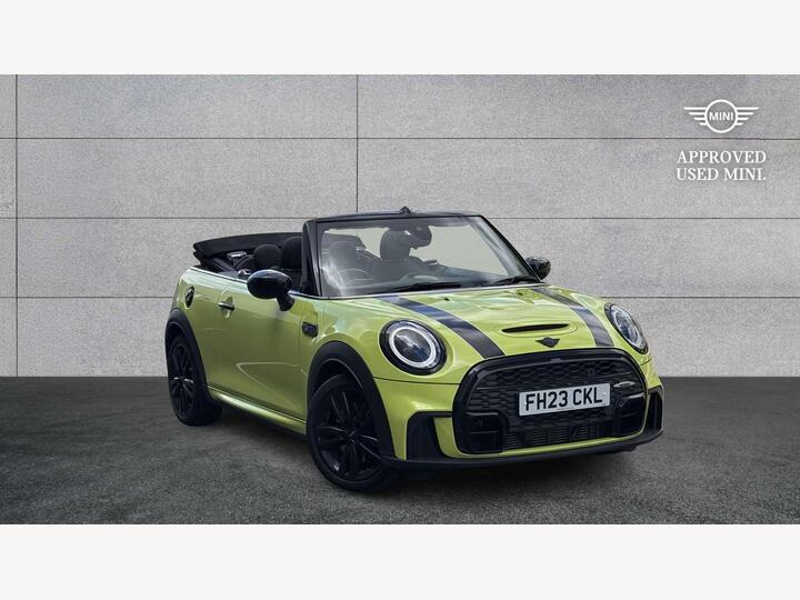 MINI Convertible 2.0 Cooper S Sport Steptronic Euro 6 (s/s) 2dr MINI Convertible 2.0 Cooper S Sport Steptronic Euro 6 (s/s) 2dr