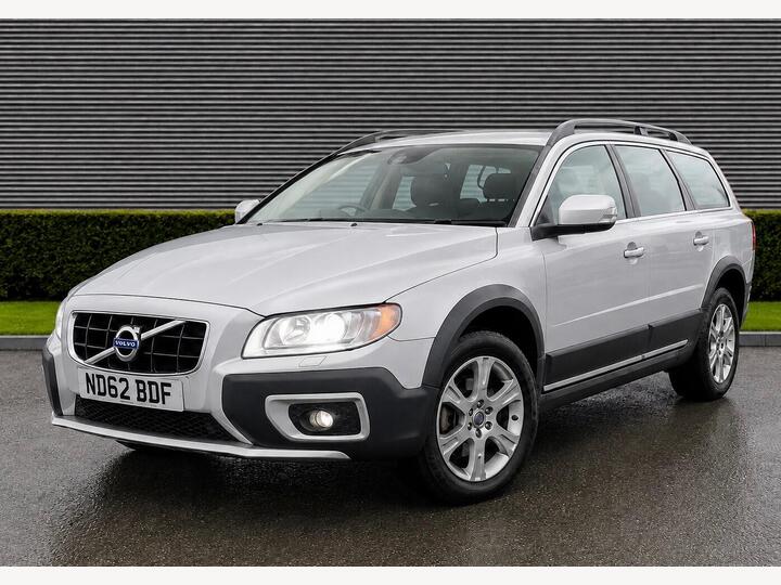 Volvo XC70 2.4 D5 SE Lux Geartronic AWD Euro 5 5dr