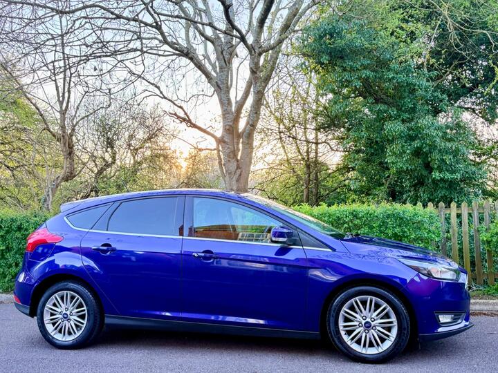 Ford Focus 1.0T EcoBoost Zetec Edition Euro 6 (s/s) 5dr