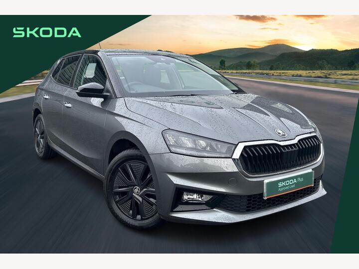 Skoda FABIA 1.0 MPI Colour Edition Euro 6 (s/s) 5dr Skoda FABIA 1.0 MPI Colour Edition Euro 6 (s/s) 5dr