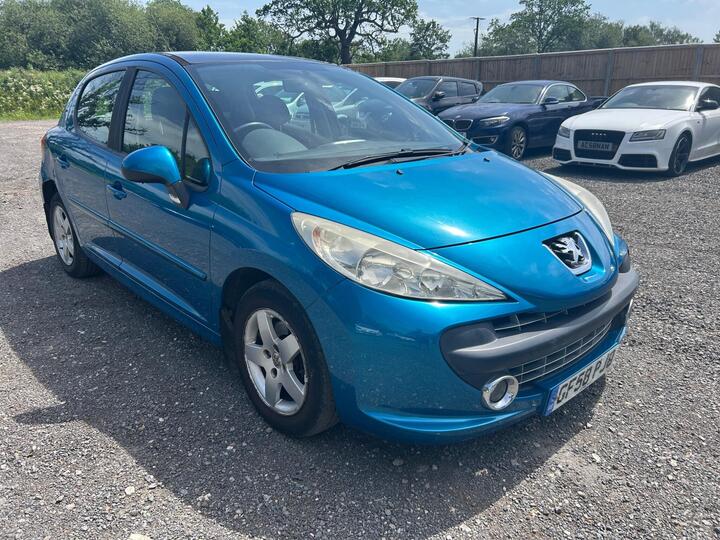 Peugeot 207 1.4 VTi Cielo 5dr