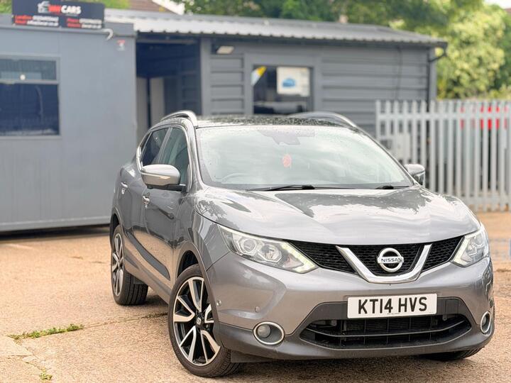 Nissan Qashqai 1.2 DIG-T Tekna 2WD Euro 5 (s/s) 5dr