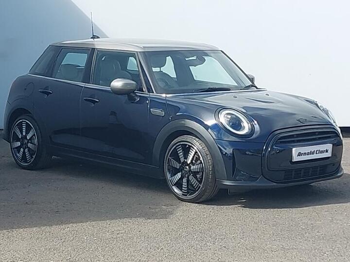 MINI Hatch 1.5 Cooper Exclusive Steptronic Euro 6 (s/s) 5dr