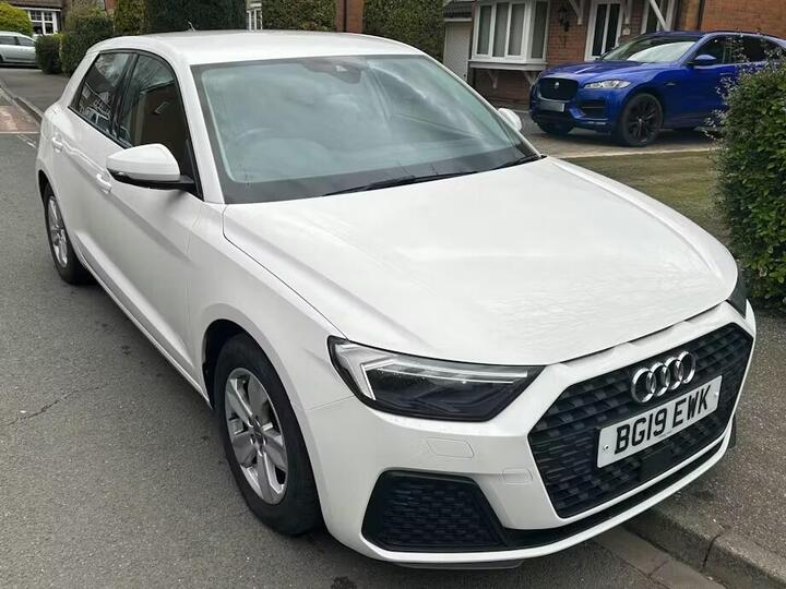 Audi A1 1.0 TFSI 30 SE Sportback S Tronic Euro 6 (s/s) 5dr
