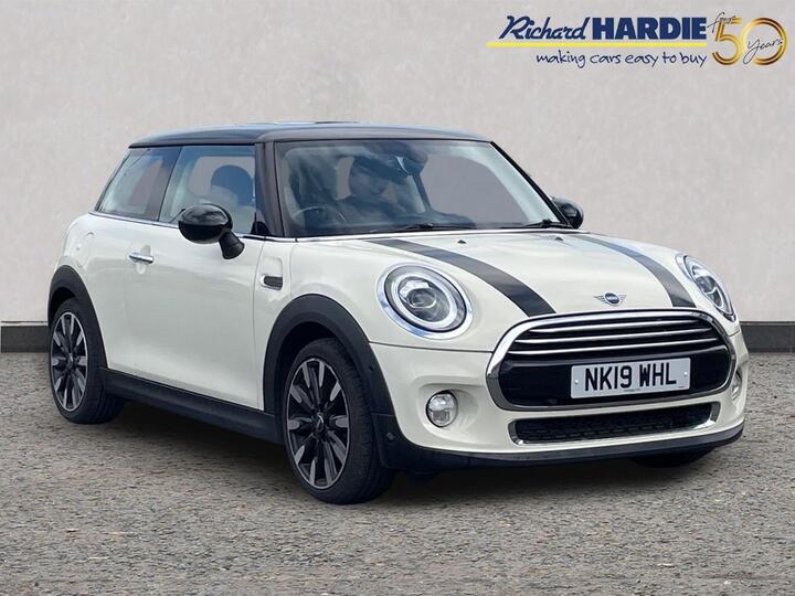 MINI Hatch 1.5 Cooper Exclusive Euro 6 (s/s) 3dr