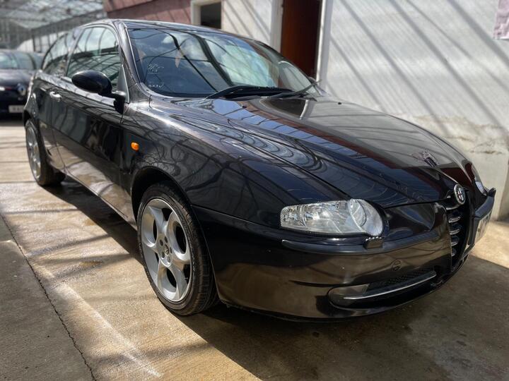 Alfa Romeo 147 2.0 T.Spark Lusso 3dr