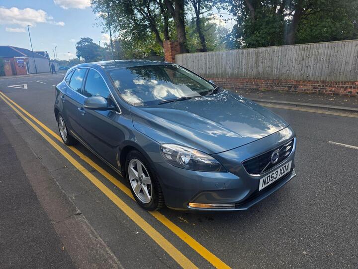 Volvo V40 1.6 D2 SE Nav Euro 5 (s/s) 5dr