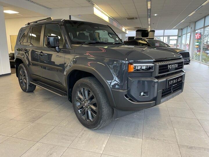 Toyota LAND CRUISER 2.8D Invincible Auto 4WD Euro 6 (s/s) 5dr (LWB)