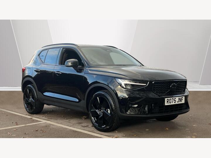 Volvo XC40 2.0 B4 MHEV Plus Black Edition DCT Auto Euro 6 (s/s) 5dr