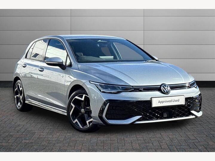 Volkswagen Golf 2.0 TDI R-Line DSG Euro 6 (s/s) 5dr Volkswagen Golf 2.0 TDI R-Line DSG Euro 6 (s/s) 5dr