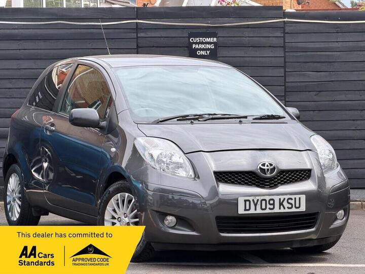 Toyota Yaris 1.33 Dual VVT-i SR Euro 4 (s/s) 3dr